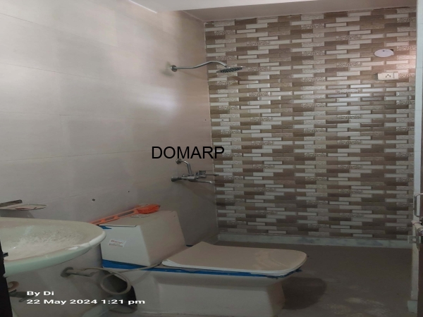 3BHK Flat at Mohan Garden, West Delhi